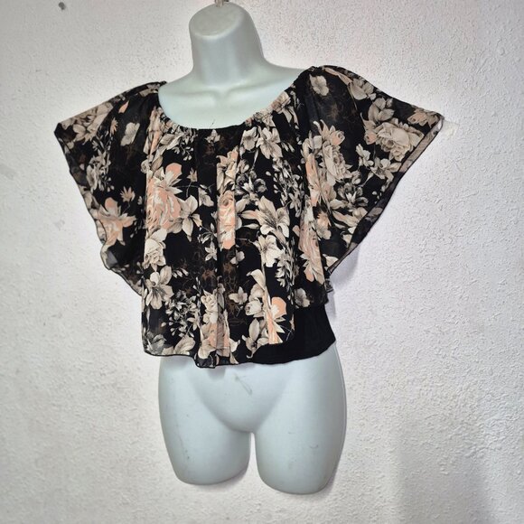 Fabiola USA gypsy style top, Black with Roses in size small - Picture 6 of 12